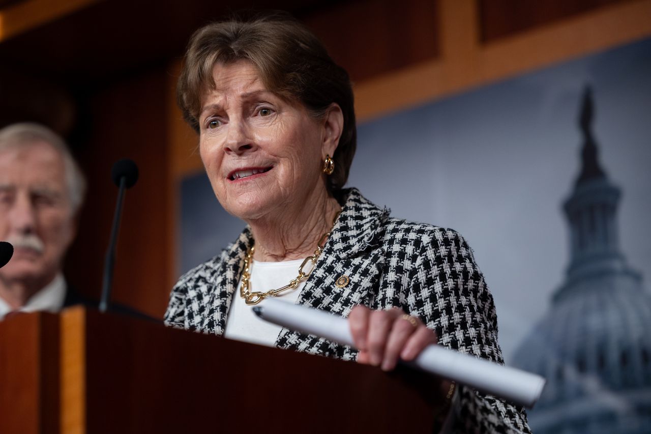 Demokraci wycofują poparcie dla jednej z ustaw o sankcjach na Rosję. "Są lepsze sposoby"