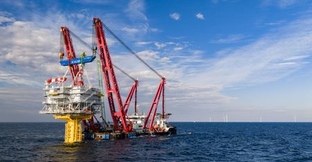 Energia z Bałtyku coraz bliżej. Na morskiej farmie wiatrowej Baltic Power zainstalowano kluczowy komponent