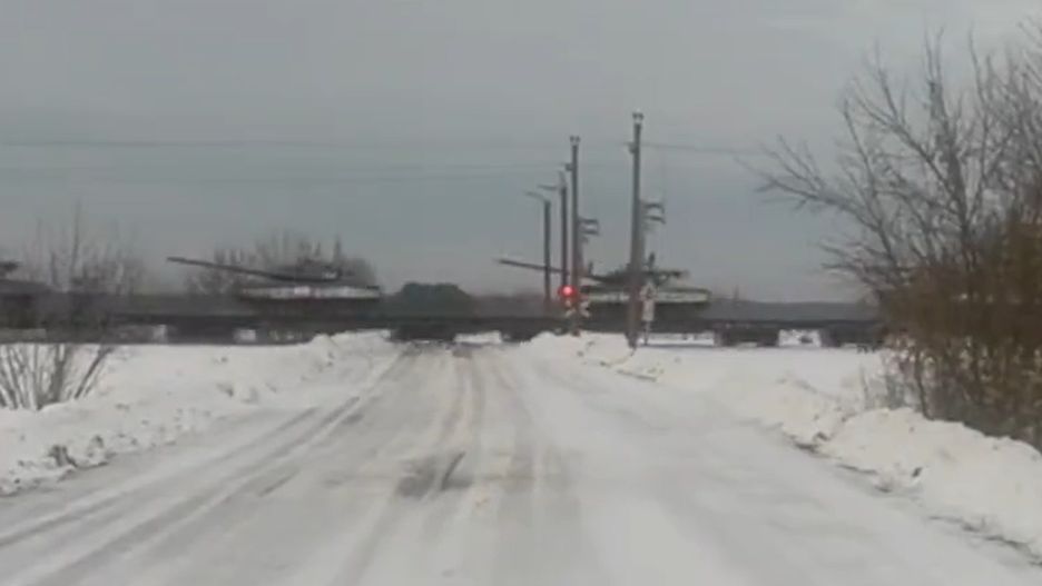 Kolejny pociąg z rosyjskim sprzętem zmierza na południe Białorusi