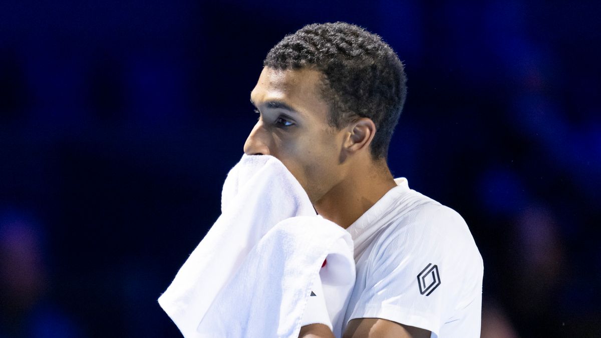 PAP/EPA / Georgios Kefalas / Na zdjęciu: Felix Auger-Aliassime