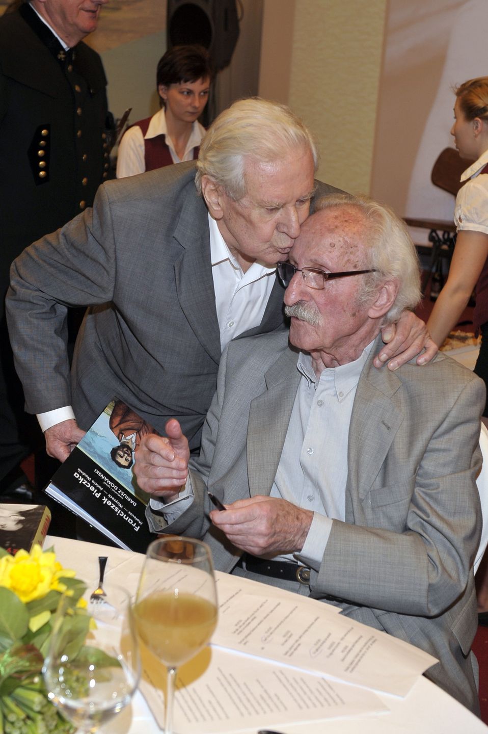 Franciszek Pieczka i Wiesław Gołas w 2013 r.