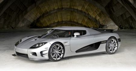 Koenigsegga CCXR Trevitę też możesz mieć w leasingu. Jest nie tylko tańszy, ale i rzadszy od Bugatti Chirona