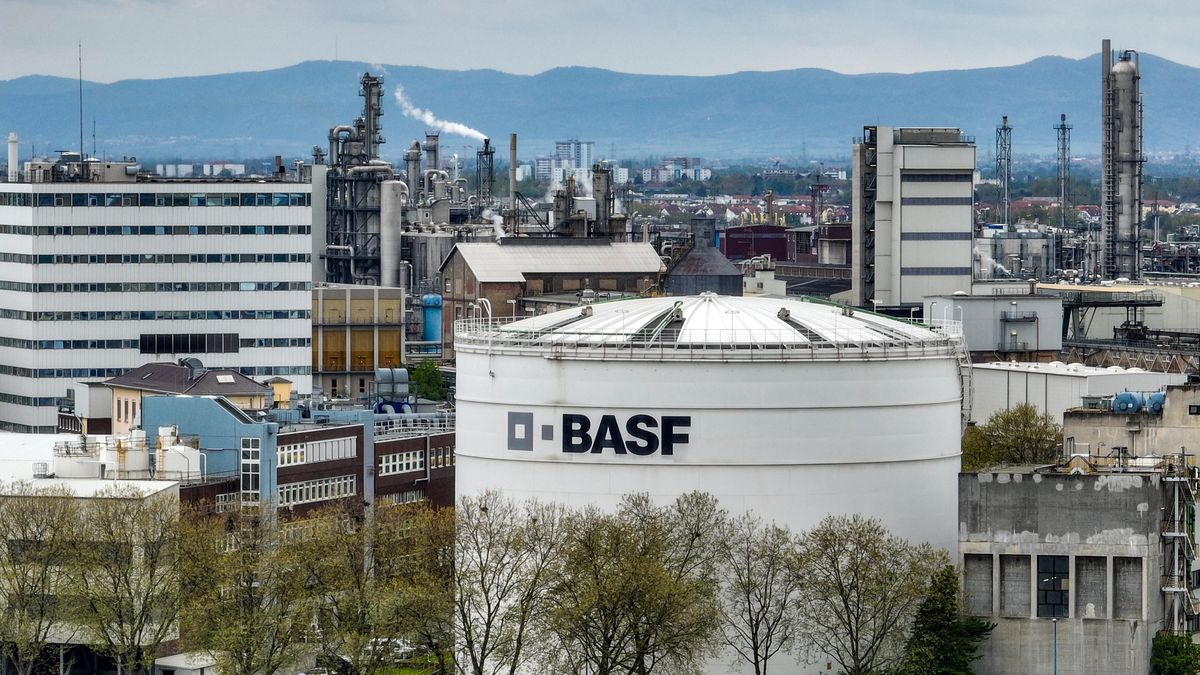 A storage silo at the BASF SE chemical plant in Ludwigshafen, Germany, on Tuesday, April 25, 2023. BASF SE reported mixed preliminary first-quarter results, with higher-than-expected operating profit and revenue that missed analyst expectations after rising energy costs reduced the company's output. Photographer: Alex Kraus/Bloomberg via Getty Images