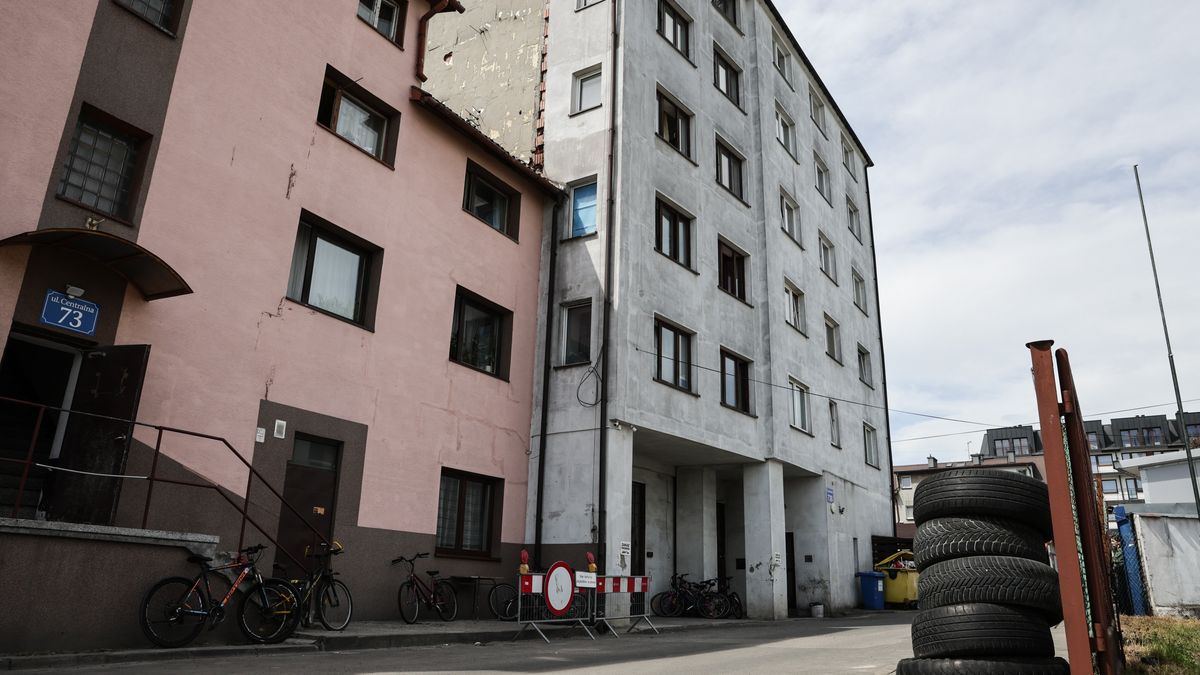 Mieli burzyć blok, a powstał kolejny problem. Co z lokatorami?