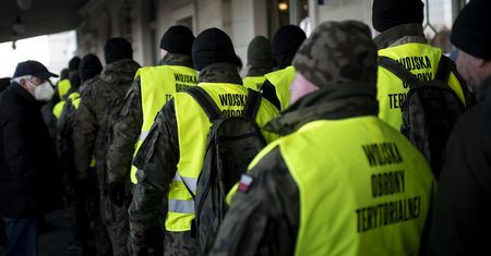 "Armia Macierewicza" stała się "plasterkiem na problemy". "Zarzuty pod adresem WOT się nie sprawdziły"