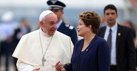 Papież przyleciał do Brazylii. To pierwsza zagraniczna pielgrzymka Franciszka