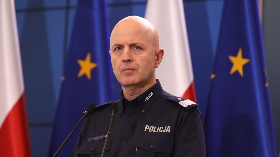 Jarosław Szymczyk jest komendantem główny policji.