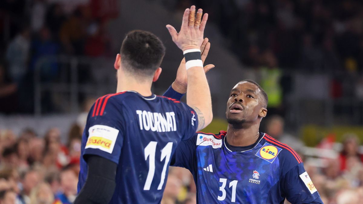 PAP/EPA / Christopher Neundorf / Na zdjęciu: Nicolas Tournat i Dylan Nahi