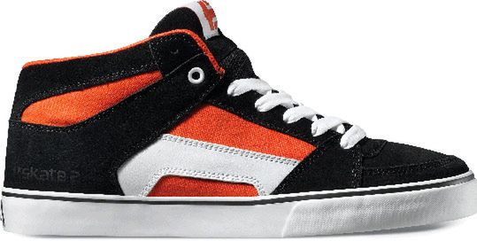 Buty od EA Sports i Etnies