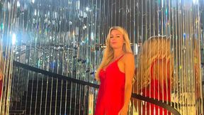 Już nie gra w tenisa. Dzisiaj cieszy się życiem