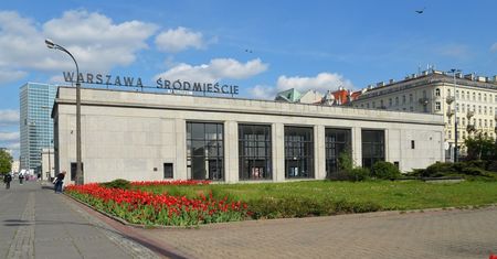 Warszawa ma nowy zabytek. To jeden z budynków w samym centrum miasta [ZDJĘCIA]