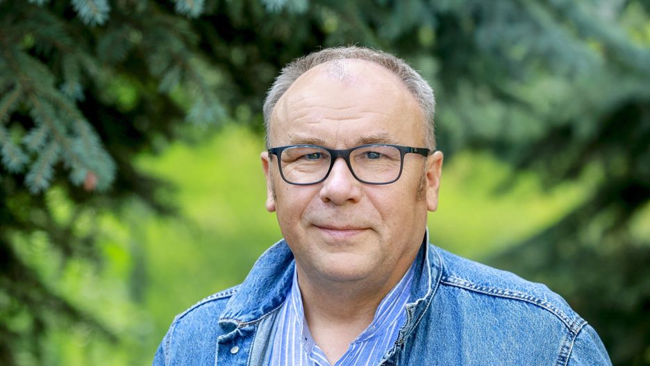 Zajrzyjcie do naszej galerii i zobaczcie, jak dziś prezentują się razem Katarzyna i Bogdan Kalusowie. Poznajcie bliżej żonę serialowego Hadziuka z &#34;Rancza&#34; &gt;&gt;&gt;