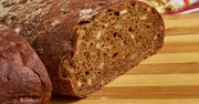 Najzdrowszy chleb na świecie, a Polacy jedzą rzadko. Wspiera jelita, serce i tarczycę