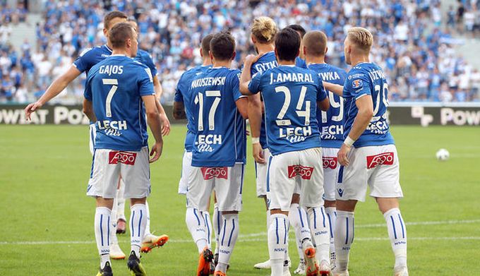 Résultat de recherche d'images pour "Lech Poznan VS Odra Opole"