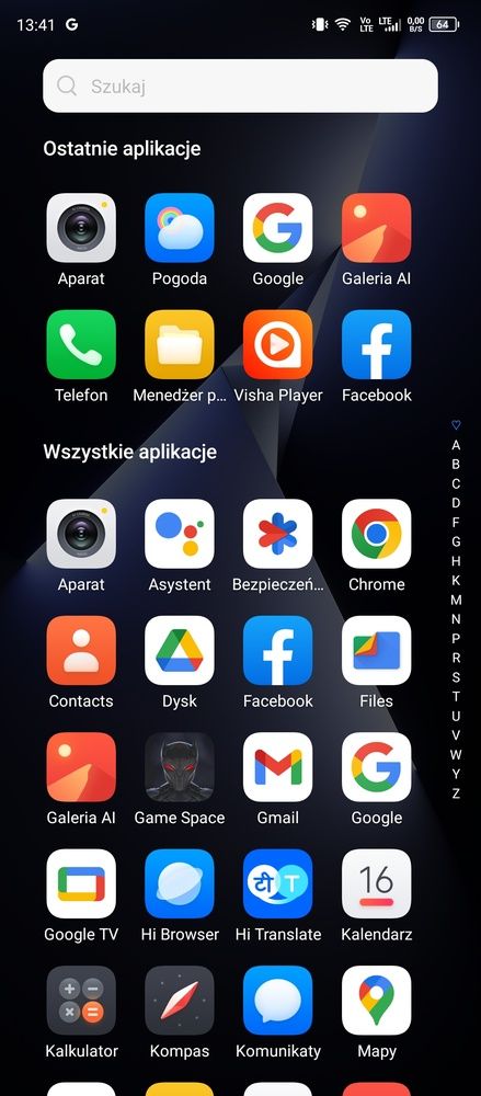 Zestaw aplikacji zainstalowanych domyślnie na telefonie nie jest zbyt obfity i to dobrze. Lepiej, gdy mamy więcej ustawień w samym systemie.