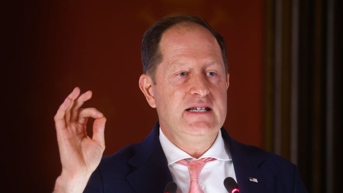 Mark Brzeziński za niespełna dwa miesiące odejdzie ze stanowiska