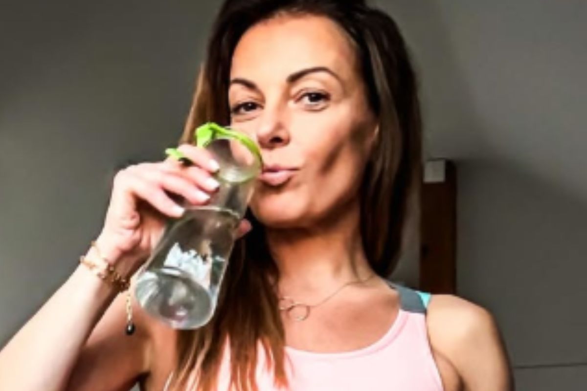 Katarzyna Glinka wyjaśniła, jak dba o formę i kręgosłup. Pokazała brzuch