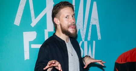 Sebastian Fabijański ujawnia się z kolejnym talentem... Zostanie REŻYSEREM i zrobi film o kulisach afery w polskiej piłce nożnej!