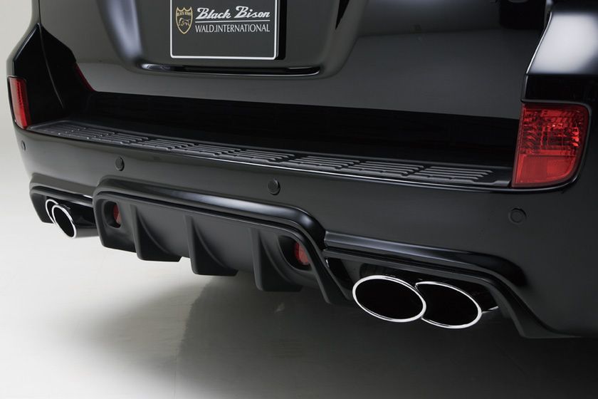 Toyota-Land-Cruiser-Black-Bison-25