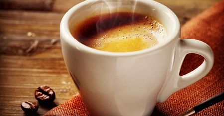 Na odbudowę energii najlepsza jest kawowa drzemka