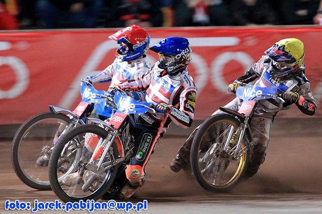 Niels Kristian Iversen i Nicki Pedersen na podwójnym prowadzeniu podczas turnieju w Landshut