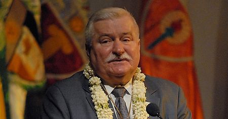 Wałęsa "ma znajomych gejów i lesbijki"!