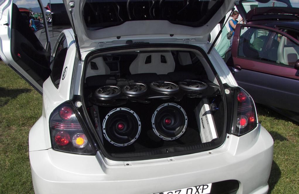 Ekstremalne zabudowy car audio [galeria] 12