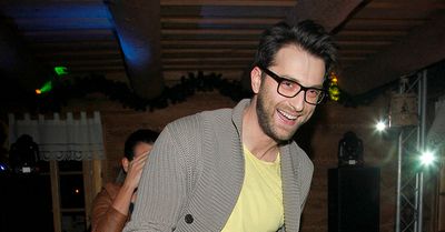 "Prosto w serce": Filip Bobek narzeka na polskie seriale
