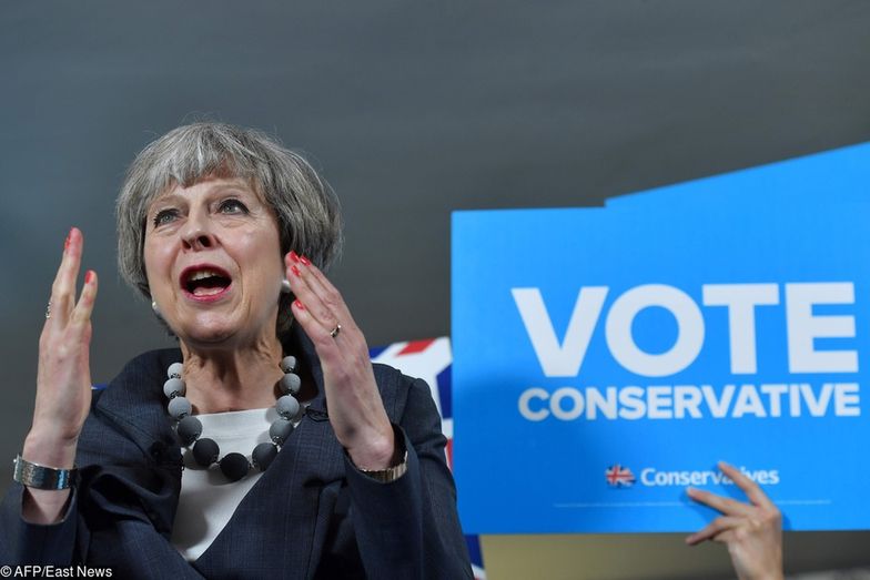 Na zdjęciu szefowa Partii Konserwatywnej i obecna premier Theresa May.