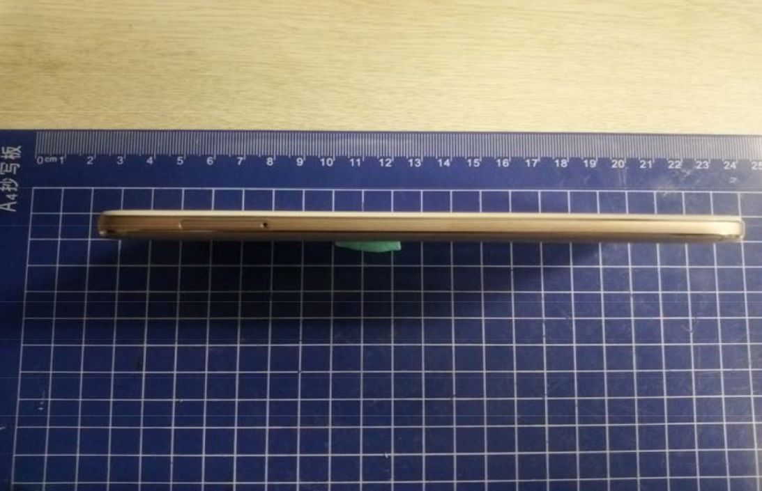 Alcatel Idol 5 już wkrótce. Wiadomo całkiem sporo 8