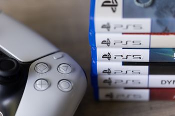 Sony przypomina graczom: nie kupiliście swoich gier. "To tylko licencja"