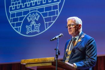 Poznań świętował imieniny patronów. Uroczysta sesja Rady Miasta z wyjątkowymi wyróżnieniami