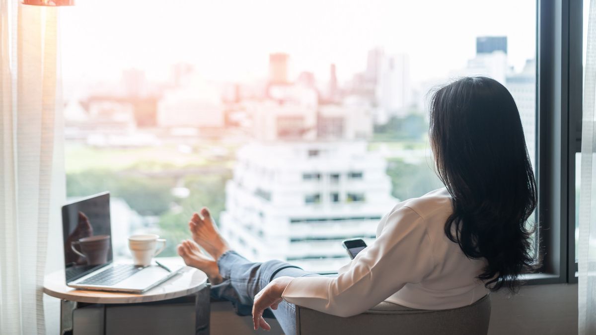 Praca zdalna i hybrydowa to dziś standard, którego wielu oczekuje