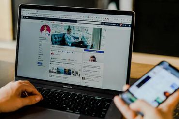 Internet napędza rynek reklamowy w Polsce