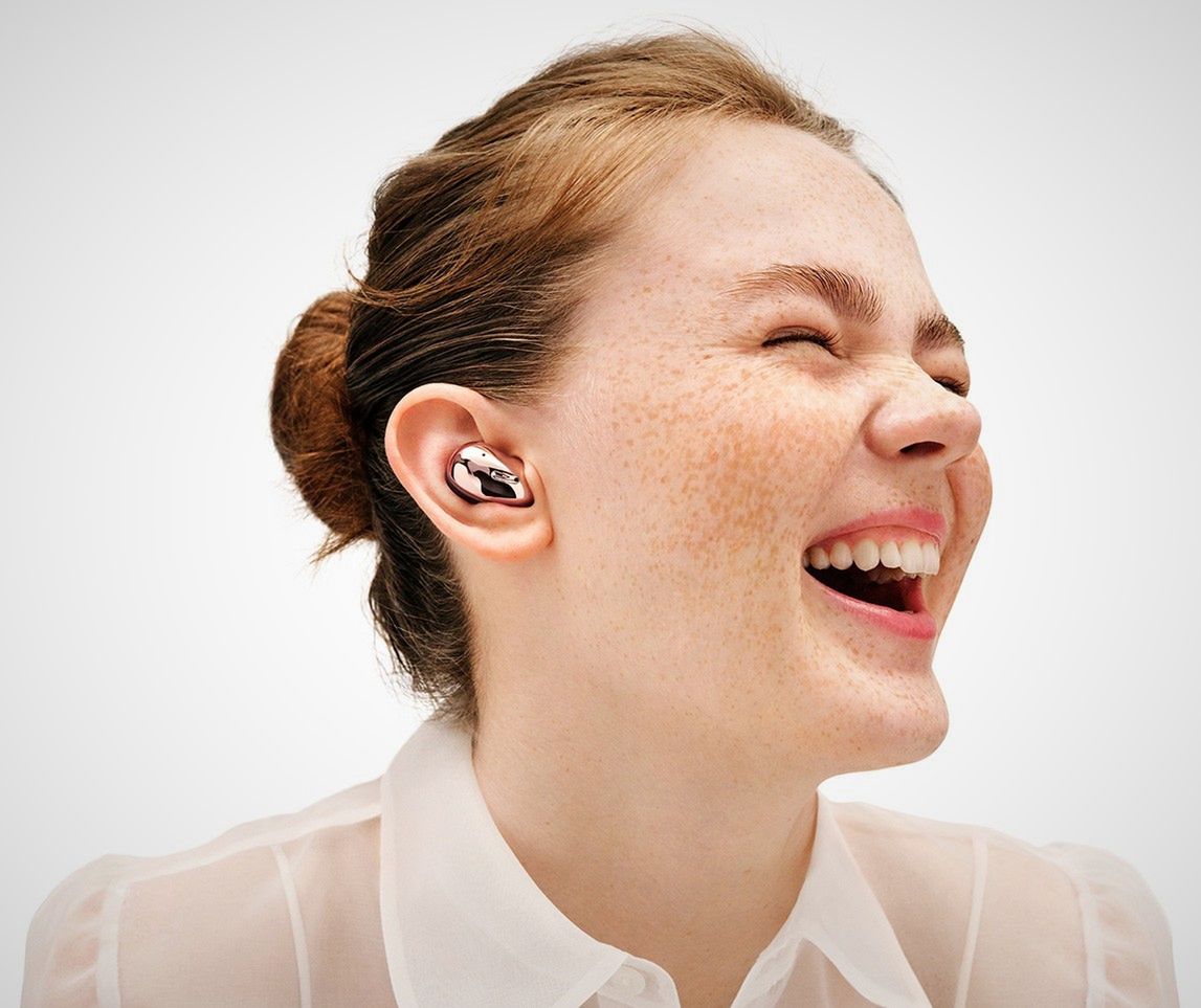 Samsung Galaxy Buds Live oficjalnie. Fasolkowe słuchawki z aktywnym tłumieniem hałasu