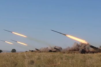Ukrainiec analizuje zapasy. Tyle rakiet mogą mieć Rosjanie