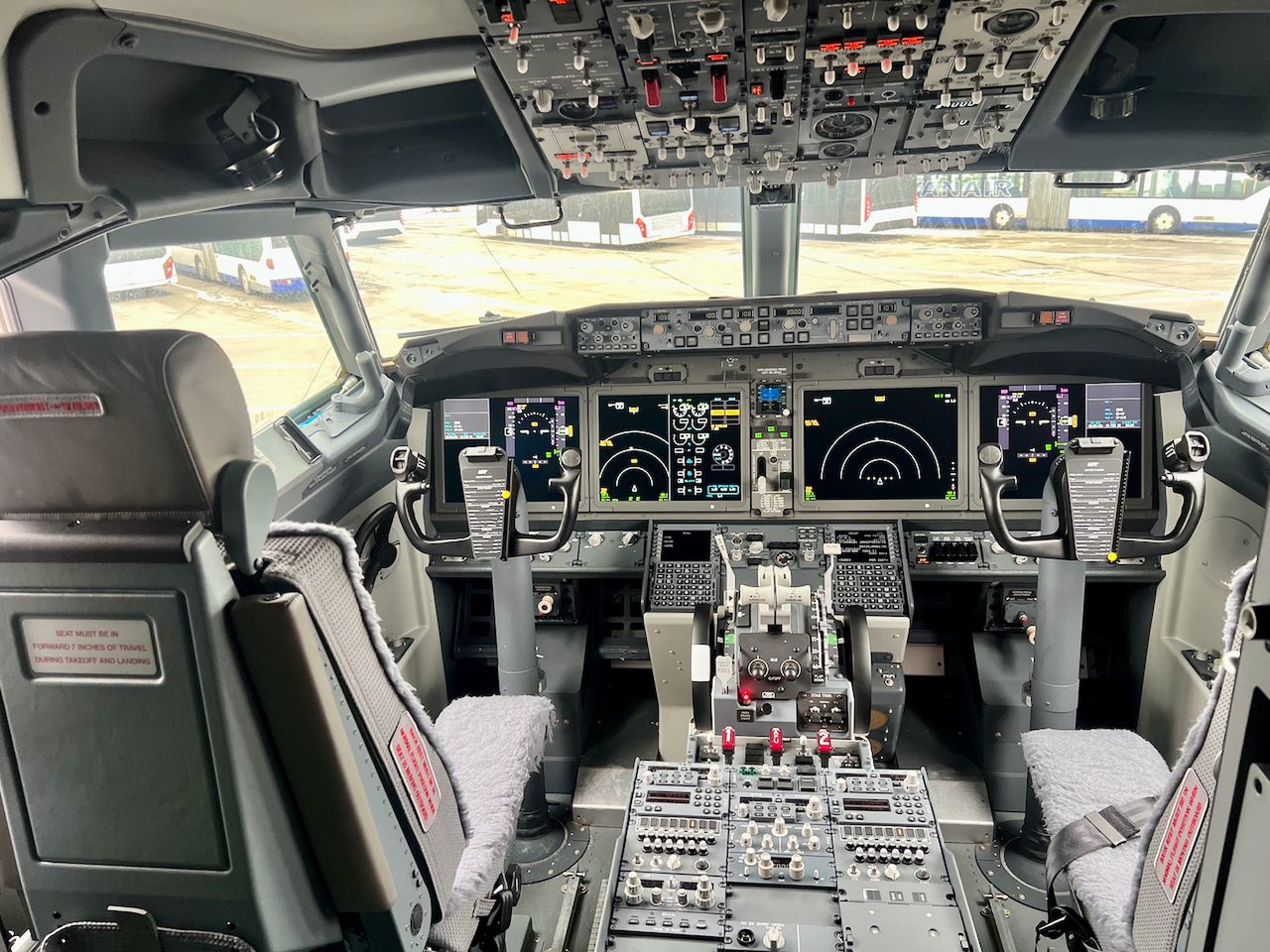 Boeing 737 MAX 8. Nowa kabina PLL LOT