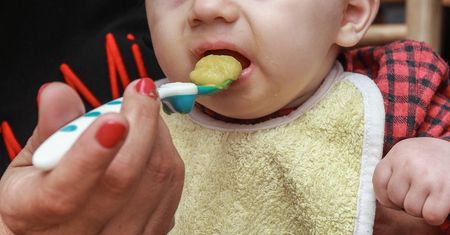 Kaszka dla dzieci wycofana ze sprzedaży. GIS ostrzega