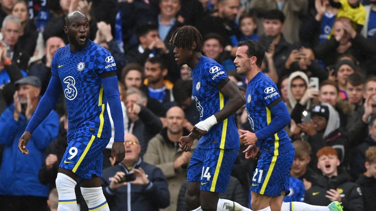 PAP/EPA / Facundo Arrizabalaga / Na zdjęciu: piłkarze Chelsea FC