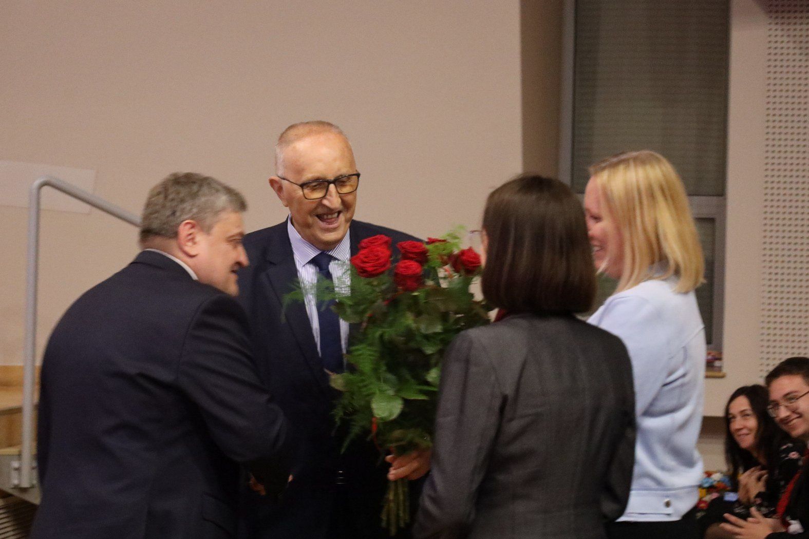 Dzień Edukacji Narodowej w I LO. Chrobrzaki dziękowali nauczycielom