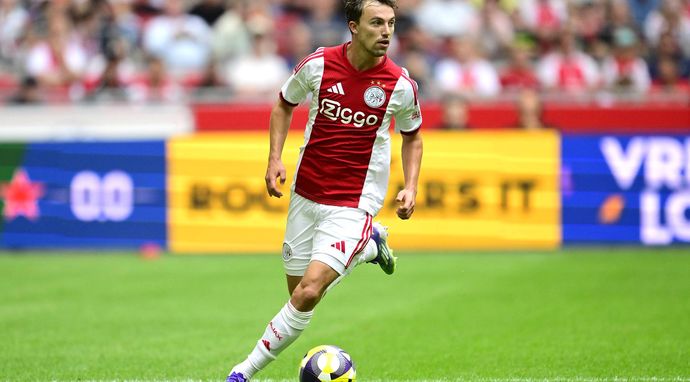 Piłka nożna: Liga holenderska - mecz: AFC Ajax Amsterdam - sc Heerenveen