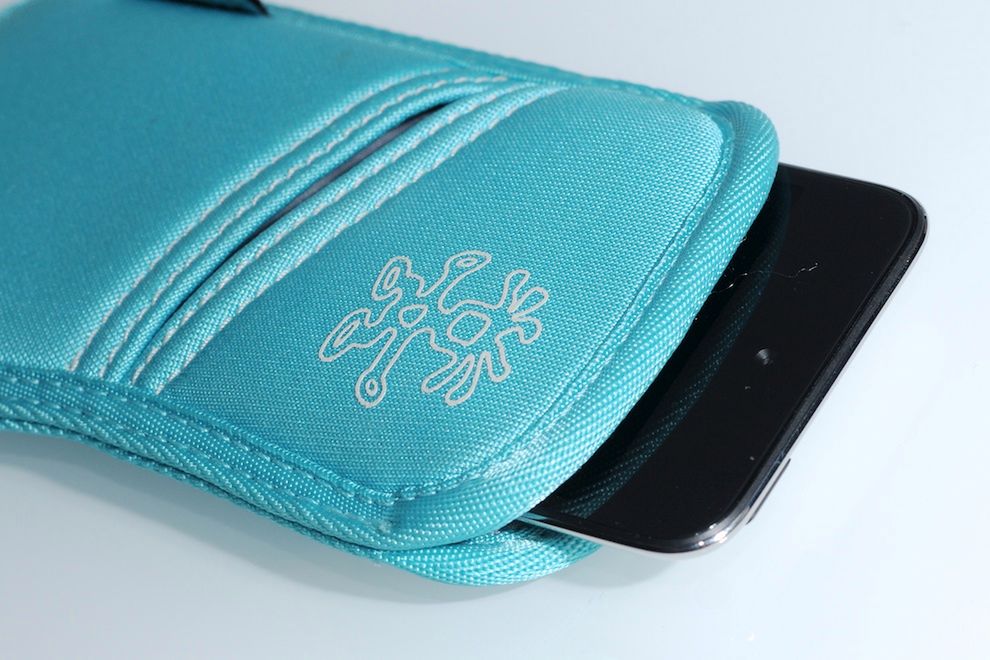 Crumpler Giordano Special 80 – test zgrabnego etui na iPhone’a 5