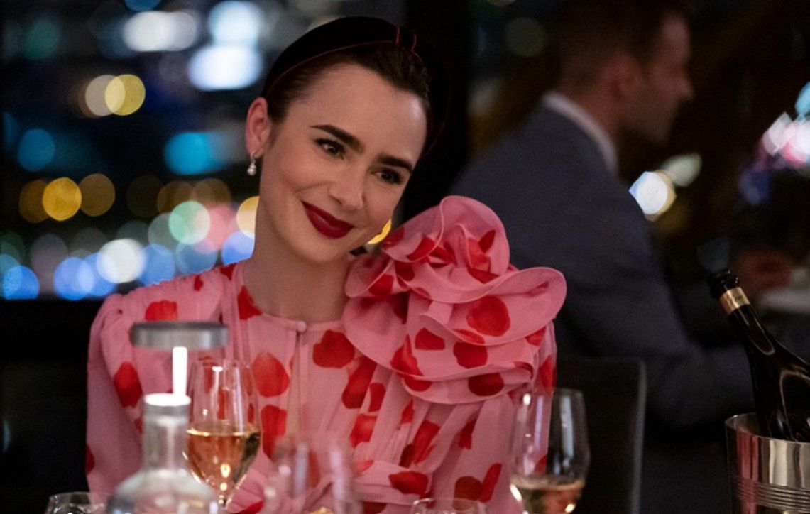 Lily Collins w "Emily w Paryżu"