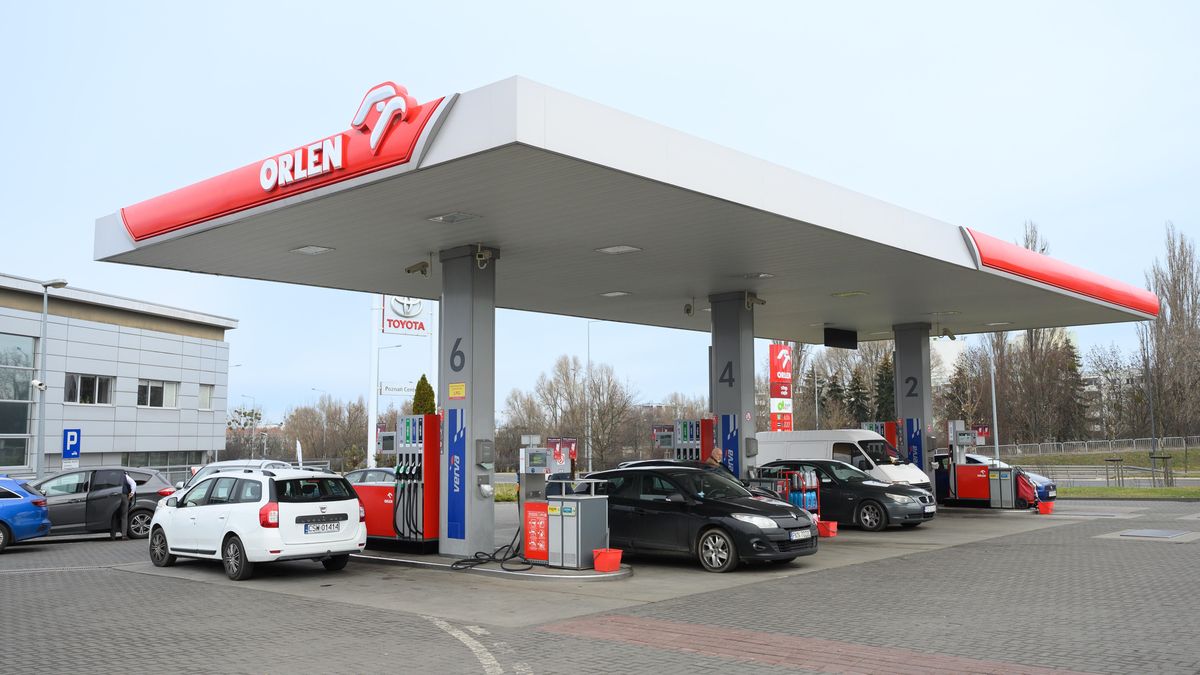 Orlen w ramach wakacyjnej akcji promocyjnej obniży ceny paliw