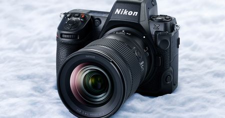 Premiera bezlusterkowca Nikon Z 8. Nie zaskakuje, a czekał na niego każdy