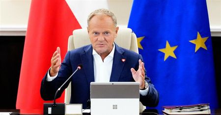Tusk o manewrach Rosjan na Białorusi. "Zamkniemy granicę"