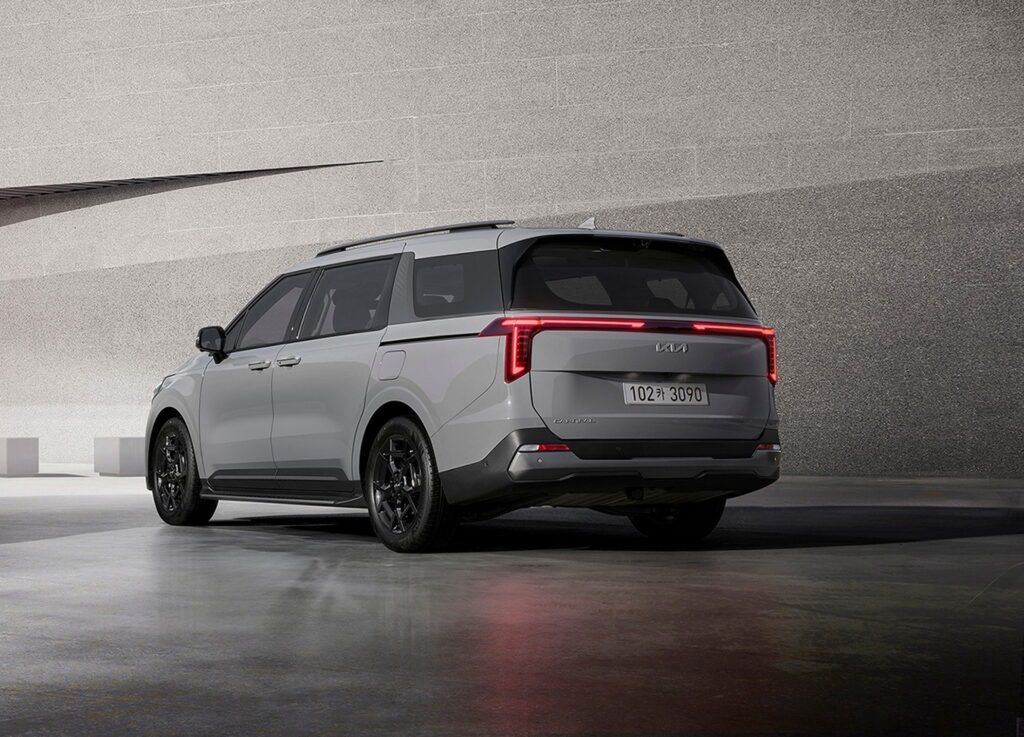 Kia Carnival po liftingu