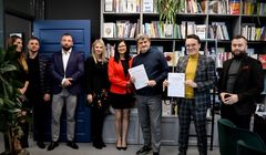 Janusz Palikot "tokenizuje" whisky we współpracy z Rahimem Blakiem. Zebrał milion zł od inwestorów