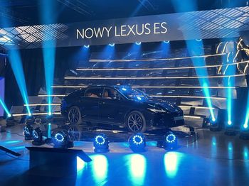 Polska premiera: Lexus ES – przygotowany do nowej roli