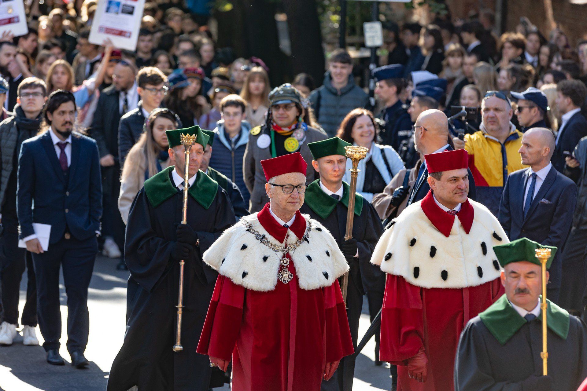 Tak wyglądał ubiegłoroczny inauguracyjny pochód profesorski